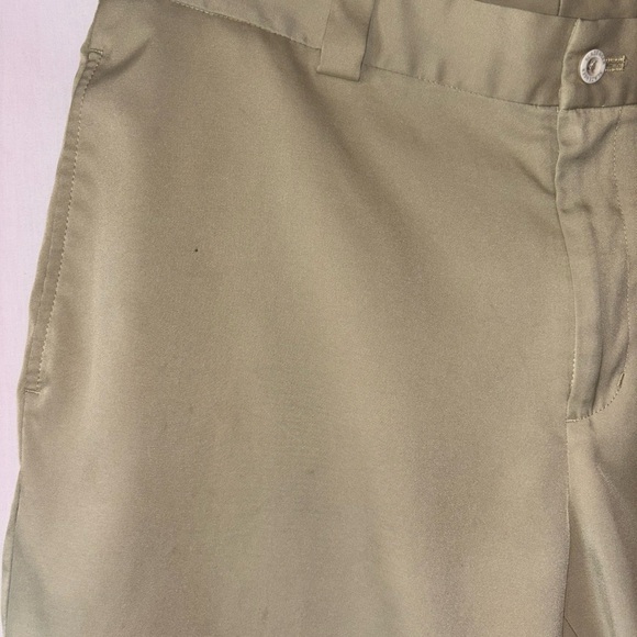 Slazenger Tan Golf Shorts - Picture 2 of 11